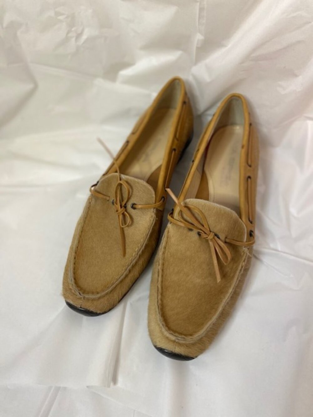 Via Spiga Women's Tan Calf Hair Driving Moccasin Loafers Size 7M